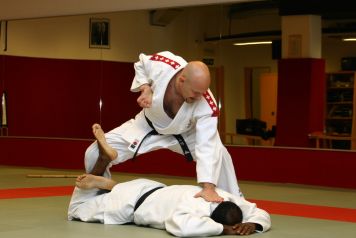 Arts martiaux à Genève : La section Jujutsu reprend ses entrainements au SDK !